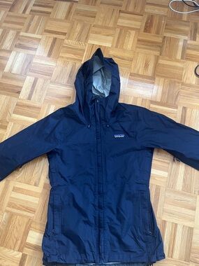 Patagonia Navy Hooded Windbreaker Jacket
